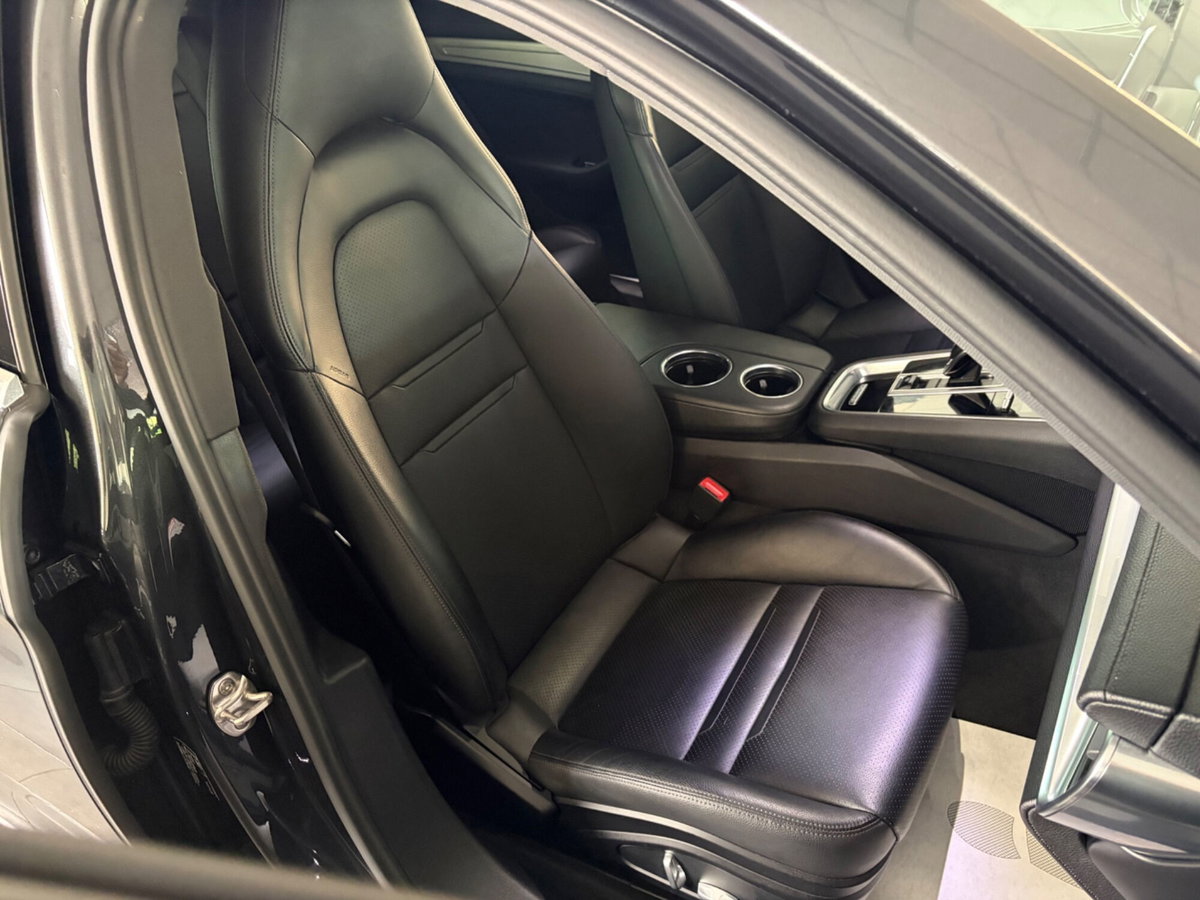 Porsche Panamera Sport Turismo 2.9 4S Sport Turismo (12)