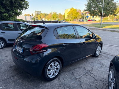 Peugeot 208 68 5 porte Access (4)