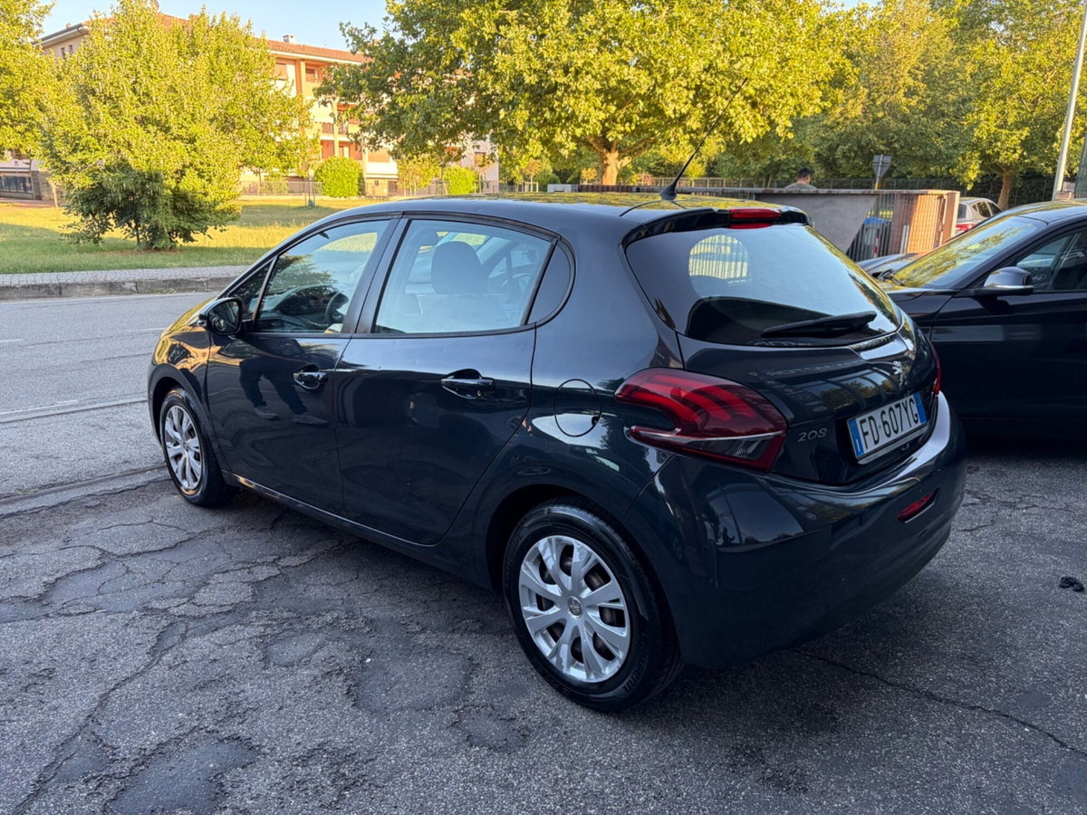 Peugeot 208 68 5 porte Access (5)