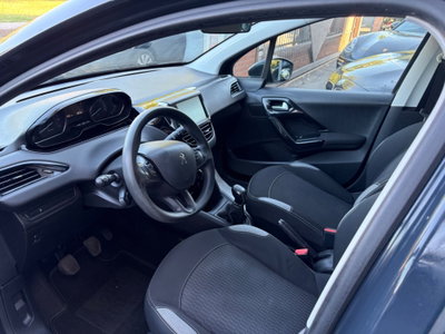 Peugeot 208 68 5 porte Access (8)