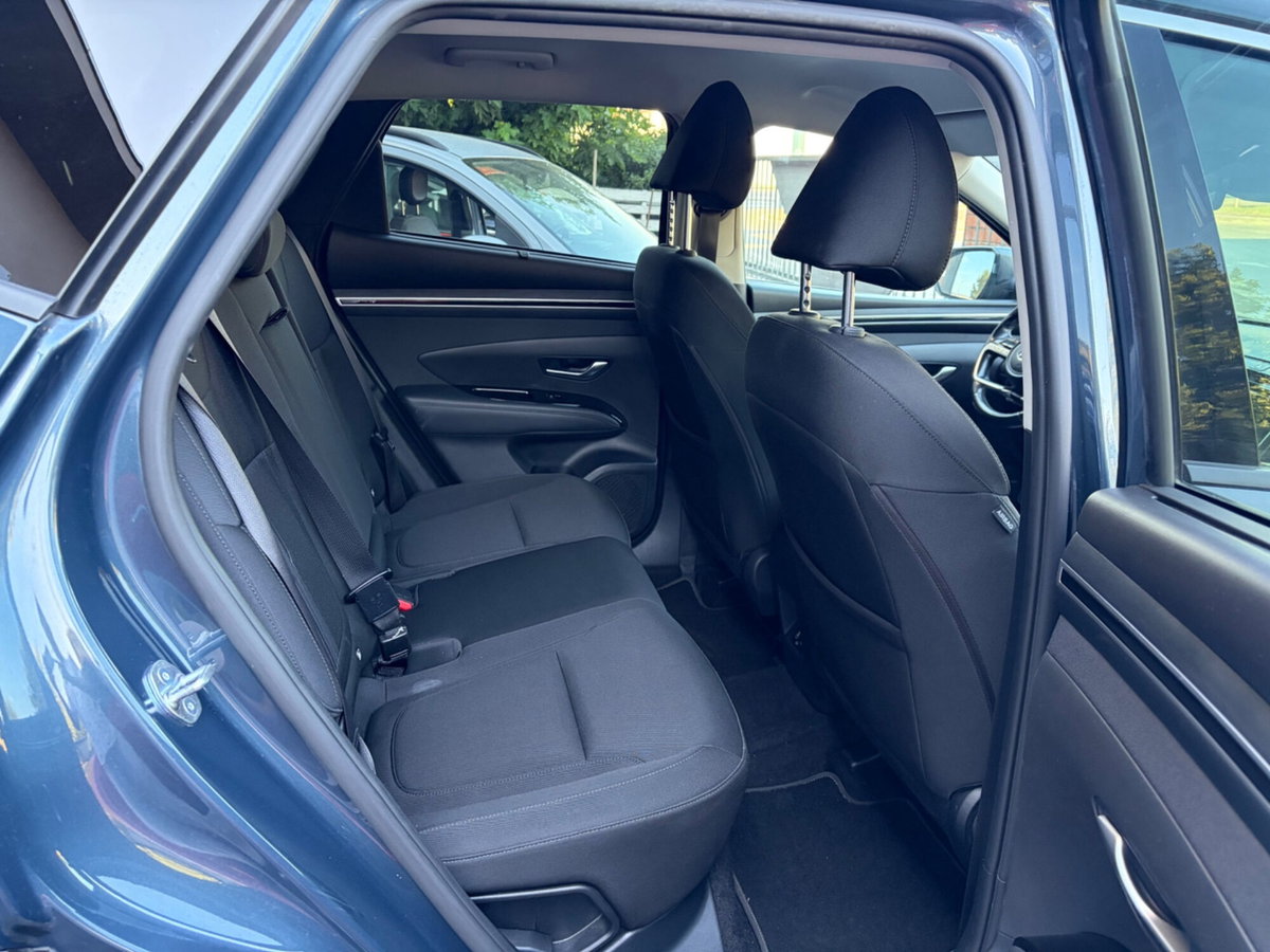 Hyundai Tucson 1.6 crdi 48V Exellence 2wd dct (10)