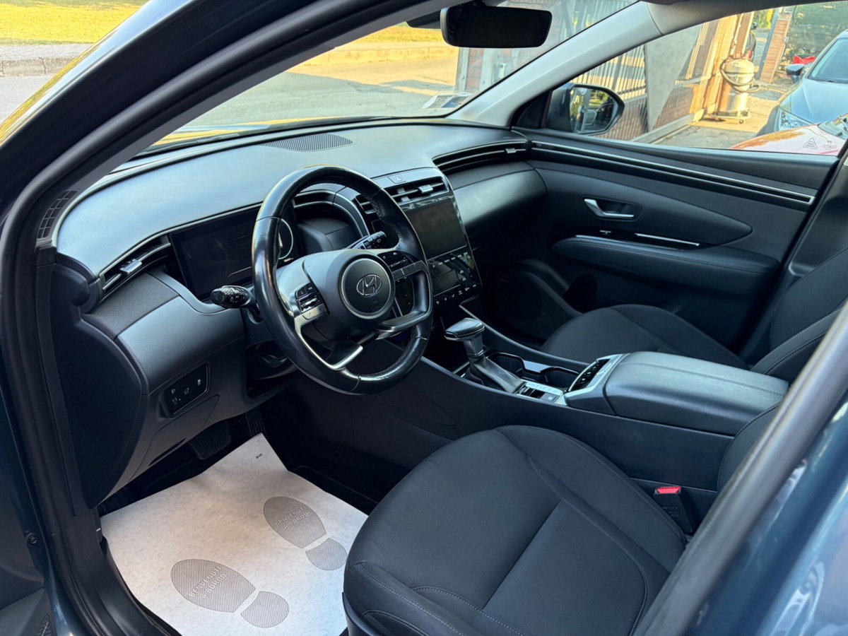 Hyundai Tucson 1.6 crdi 48V Exellence 2wd dct (8)