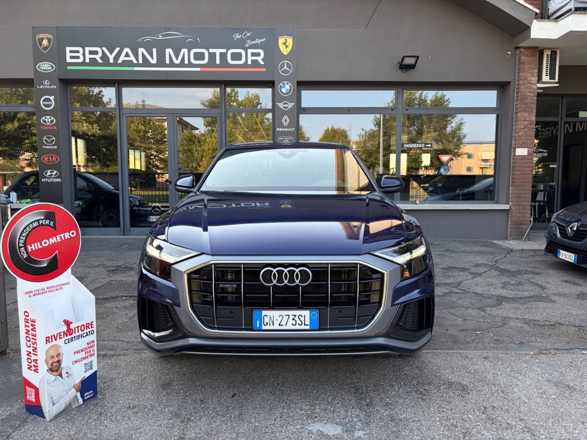 Audi Q8 Q8 50 TDI 286 CV quattro tiptronic Sport (2)