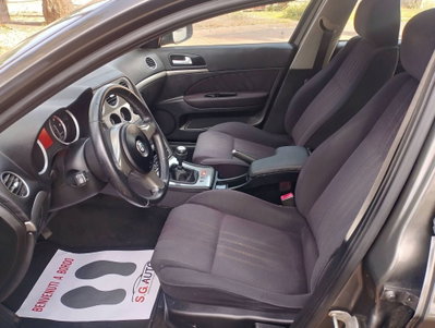 Alfa Romeo 159 1.9 JTDm 150CV Progression (20)