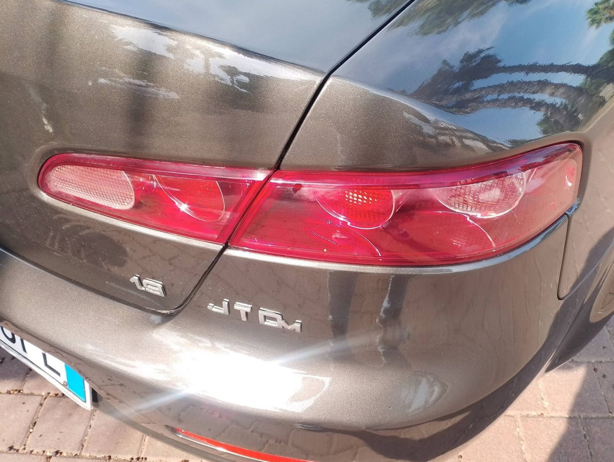 Alfa Romeo 159 1.9 JTDm 150CV Progression (9)