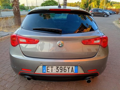Alfa Romeo Giulietta 2.0 JTDm Exclusive 150cv E5+ (6)