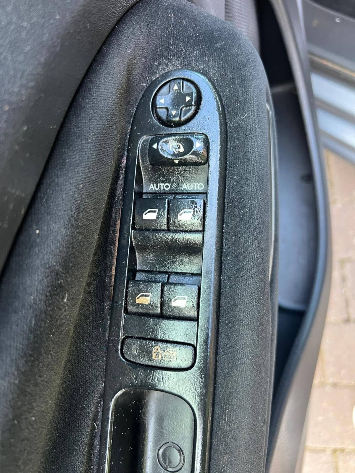 Citroen C3 Picasso 1.6 HDi 90 Exclusive Theatre (12)