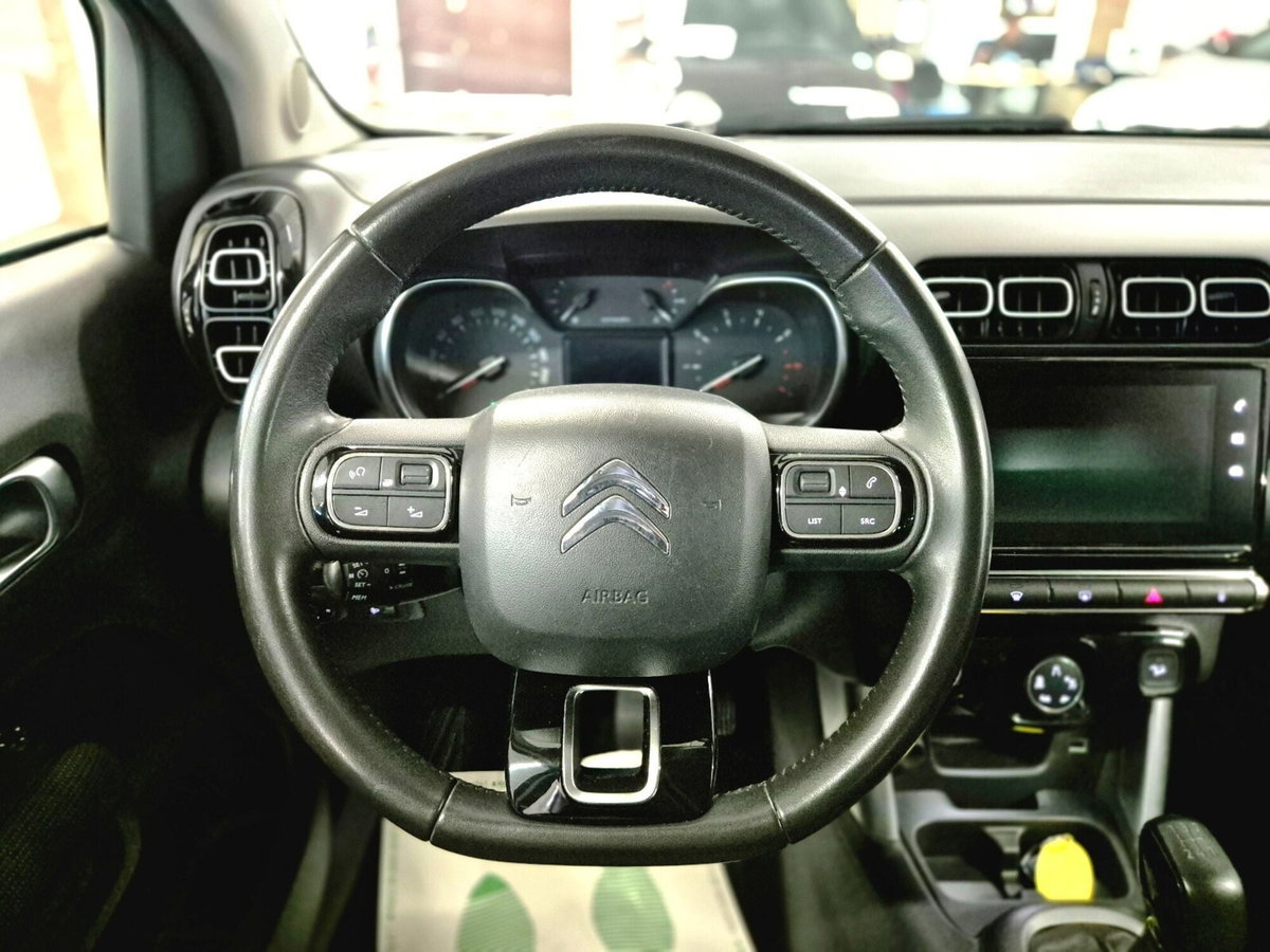 Citroen C3 Aircross BlueHDi 100 S&S Shine (11)