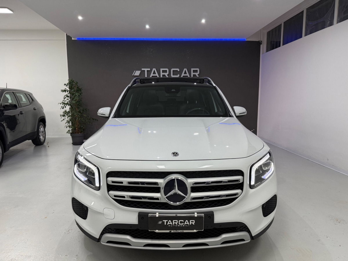 Mercedes-Benz GLB 180 d Automatic Sport (3)