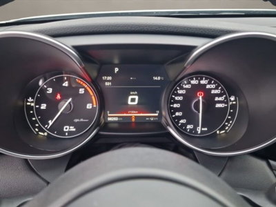 Alfa Romeo Giulia 2.2 Turbodiesel 180 CV AT8 Super (11)