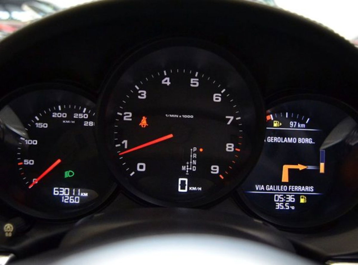 Porsche Boxster 2.7 (12)