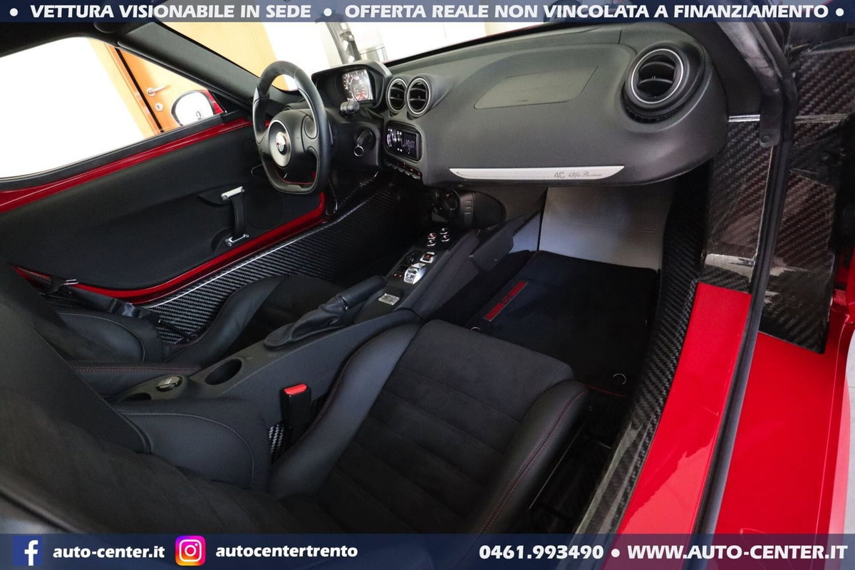 Alfa Romeo 4C Coupé 4C 1750 TBi (10)