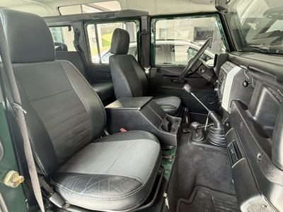 Land Rover Defender 110 2.5 Td5 cat CrewCab SE (10)