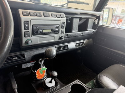 Land Rover Defender 110 2.5 Td5 cat CrewCab SE (12)