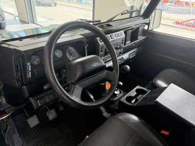 Land Rover Defender 110 2.5 Td5 cat CrewCab SE (8)