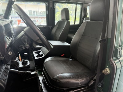 Land Rover Defender 110 2.5 Td5 cat CrewCab SE (9)