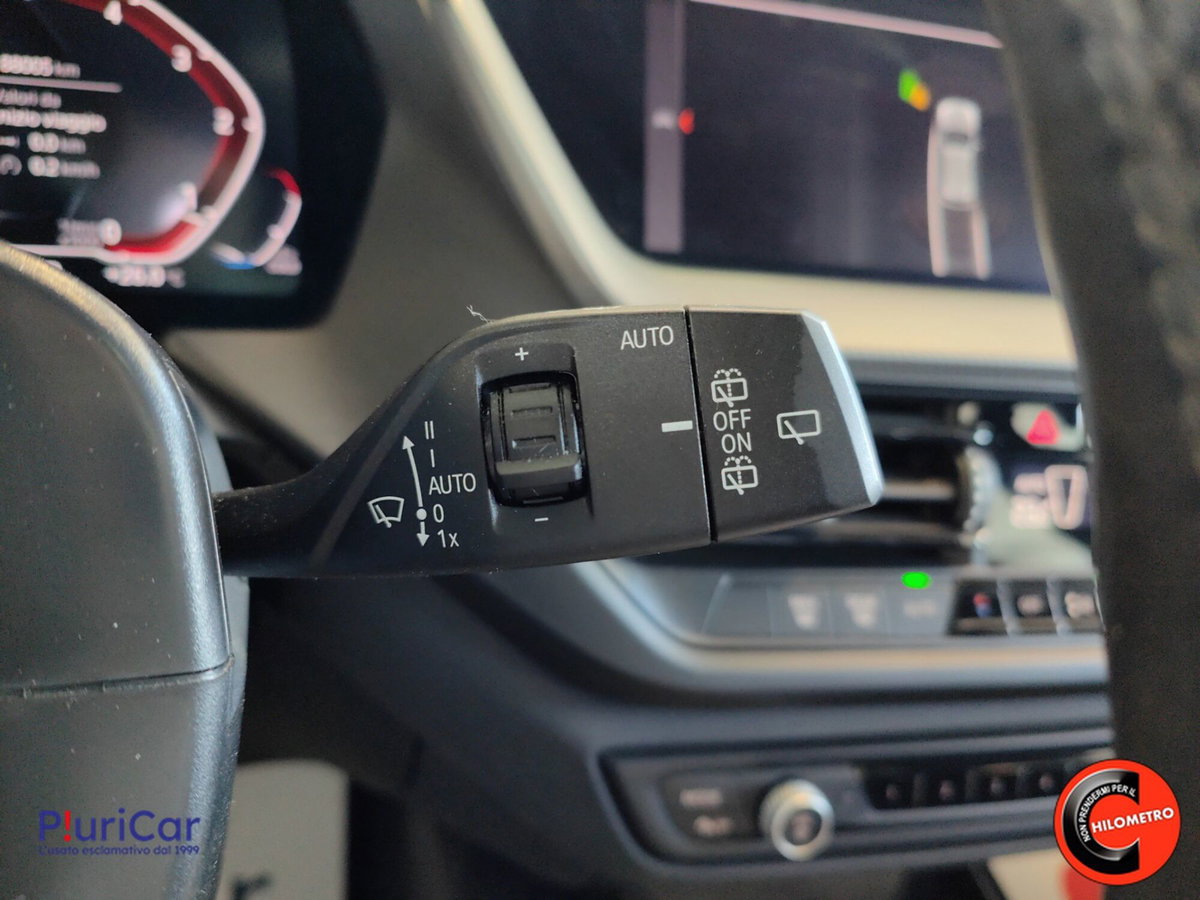 BMW Serie 1 116d 5p. Sport (19)