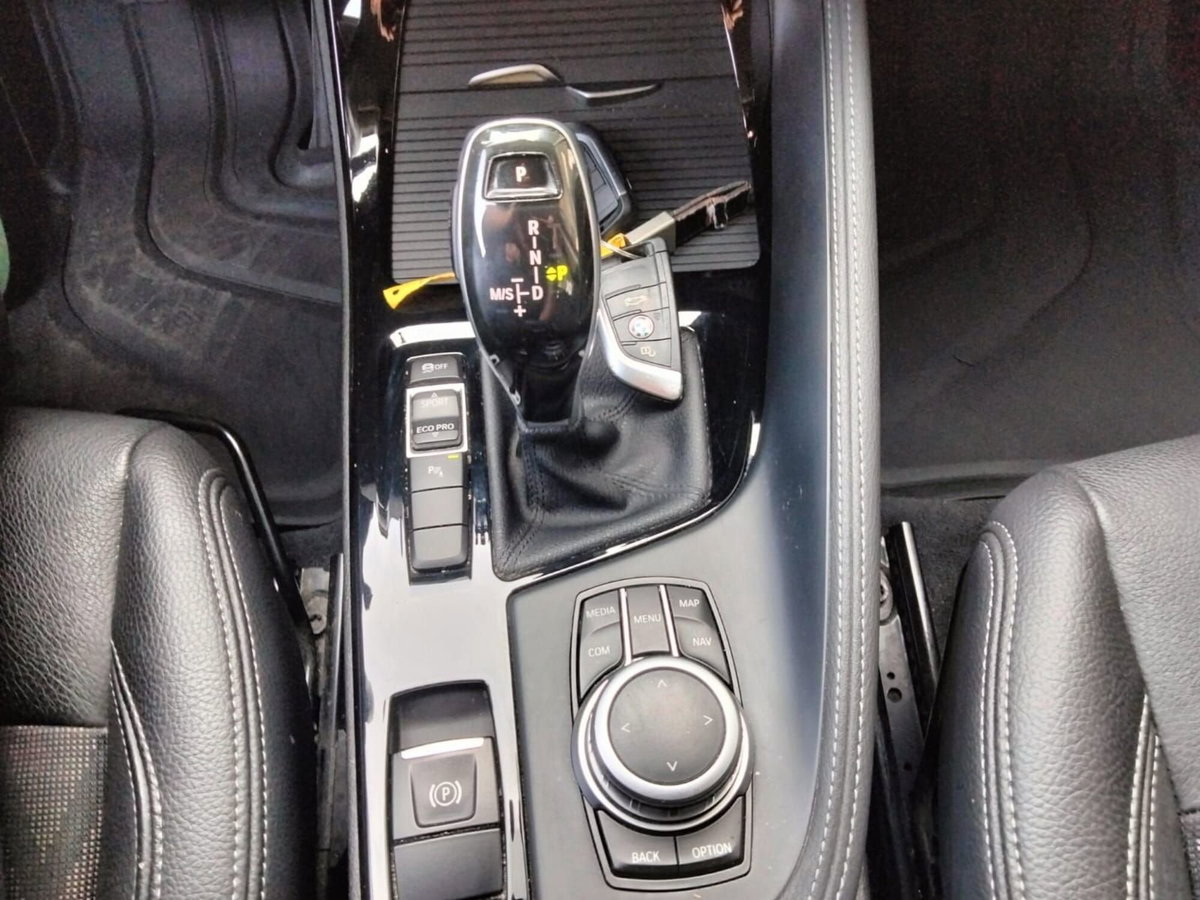 BMW X1 sDrive18d xLine Plus (13)