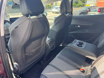 Peugeot 3008 BlueHDi 130 S&S EAT8 GT Line (15)