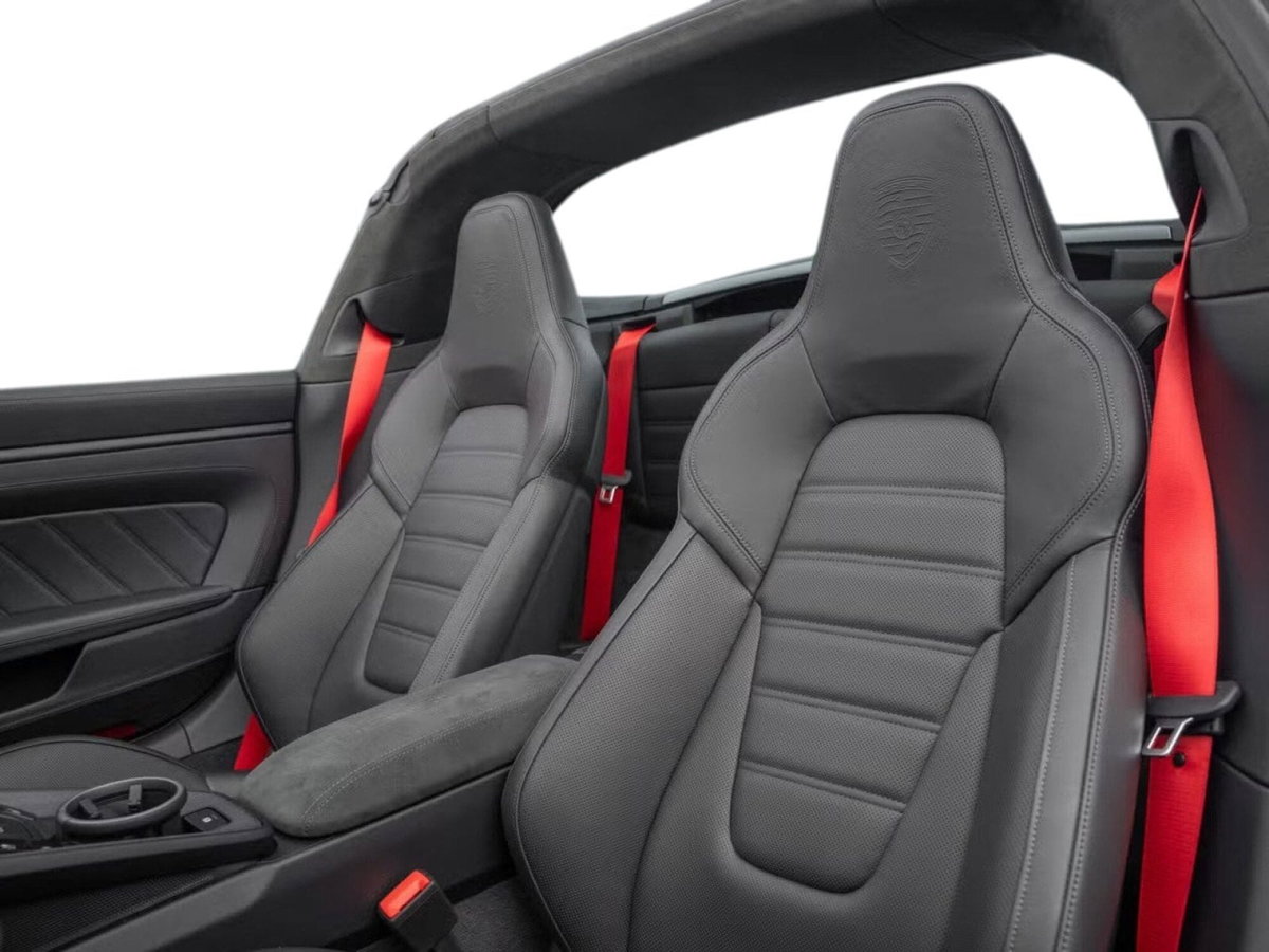 Porsche 911 Cabrio Targa 3.0 4 GTS (8)