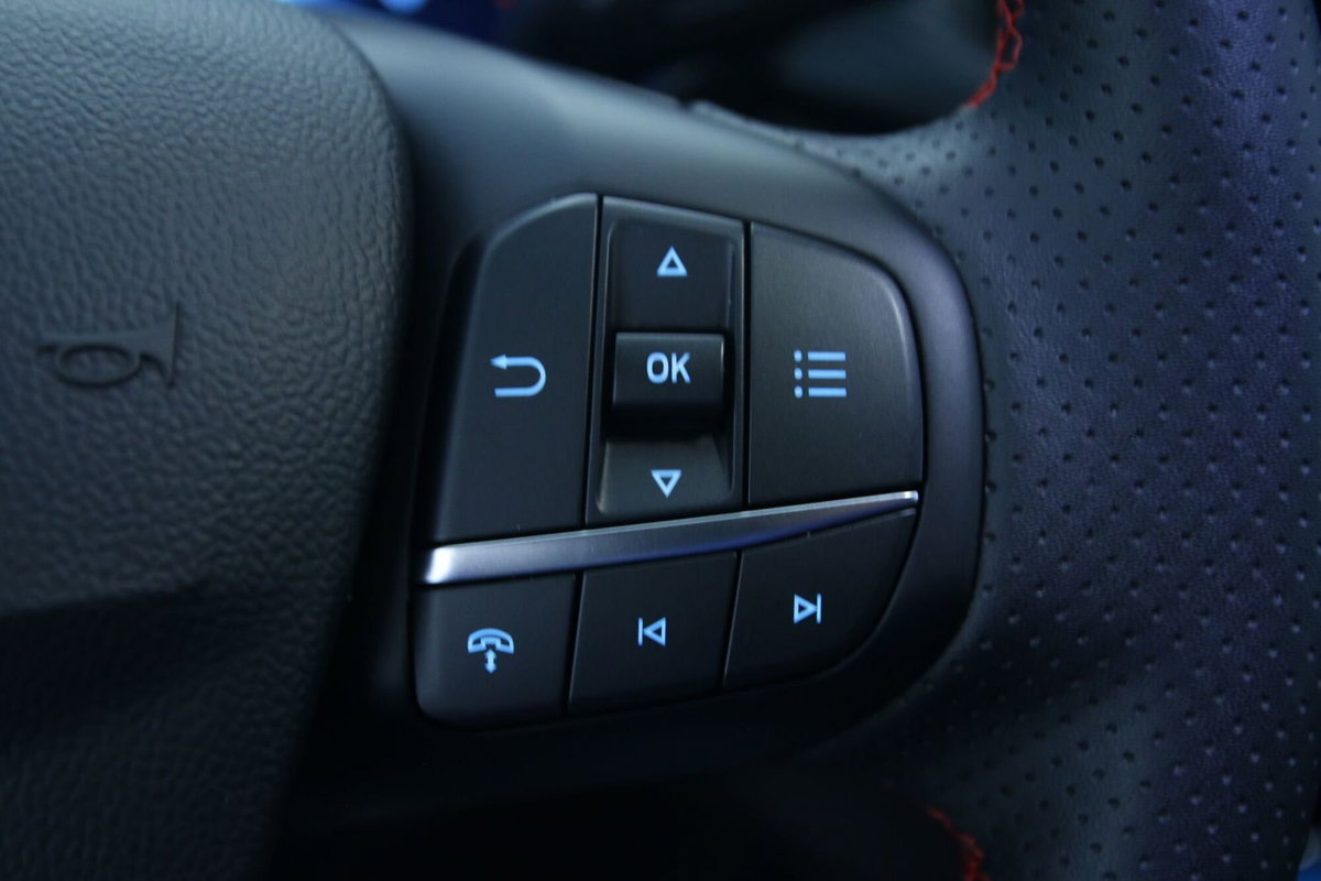 Ford Kuga 2.5 full hybrid ST-Line X 2wd 180cv auto (20)