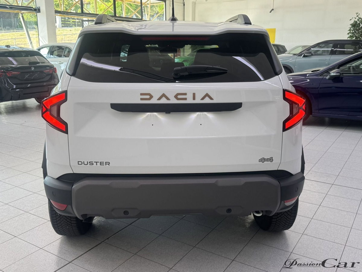 Dacia Duster 1.2 mild hybrid Extreme 4x4 130cv (5)