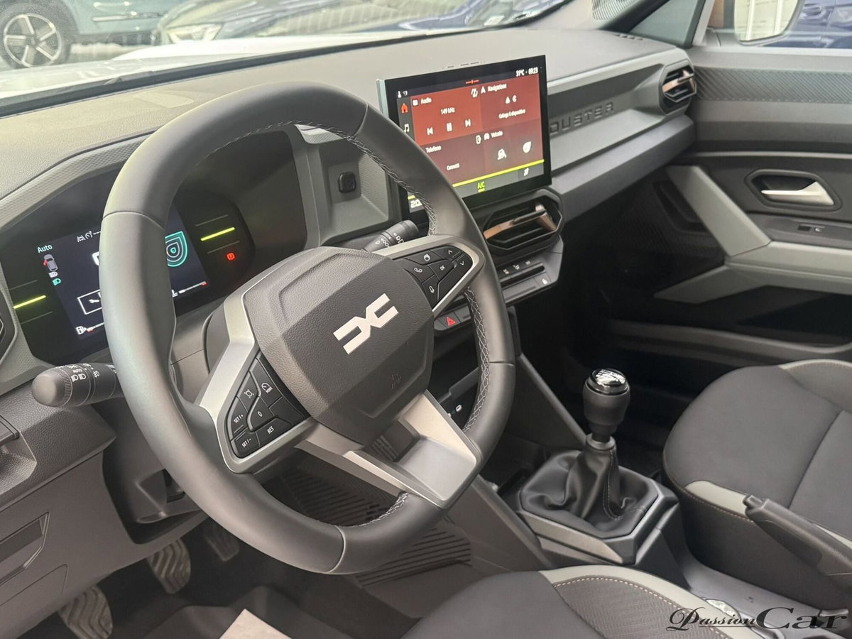 Dacia Duster 1.2 mild hybrid Extreme 4x4 130cv (9)