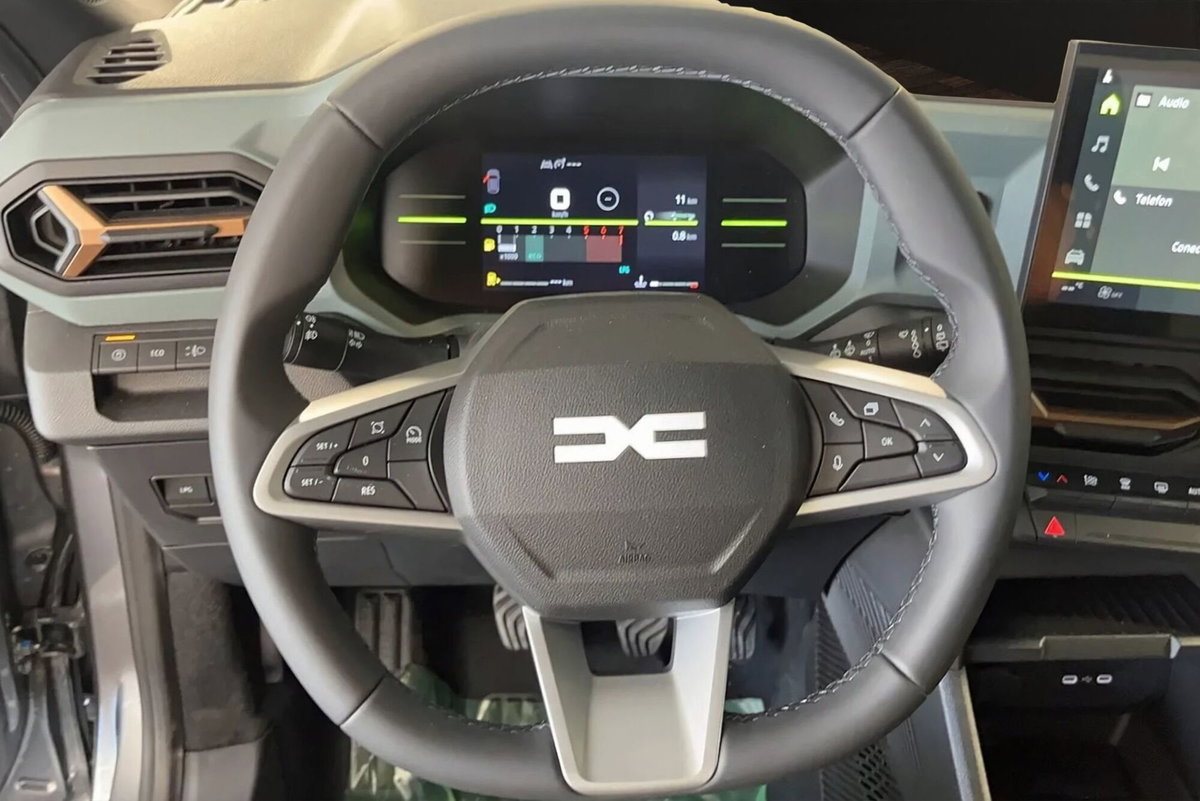 Dacia Duster 1.2 Eco-G Extreme 120cv (10)