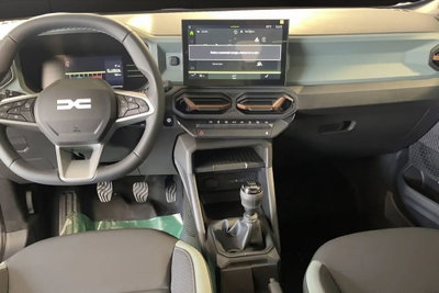 Dacia Duster 1.2 Eco-G Extreme 120cv (9)