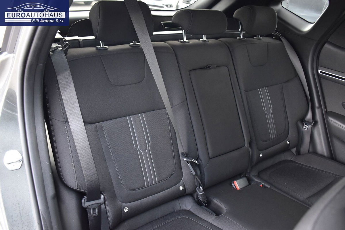 Hyundai Tucson 1.6 crdi 48V Xline 2wd imt (15)