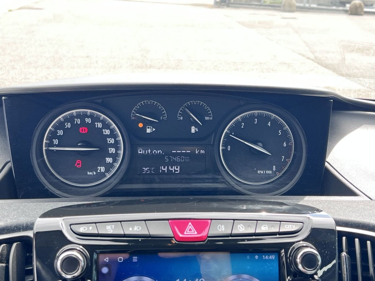 Lancia Ypsilon 1.0 FireFly 5 porte S&S Hybrid Ecochic Silver (13)