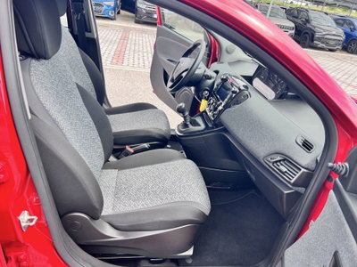 Lancia Ypsilon 1.0 FireFly 5 porte S&S Hybrid Ecochic Silver (6)