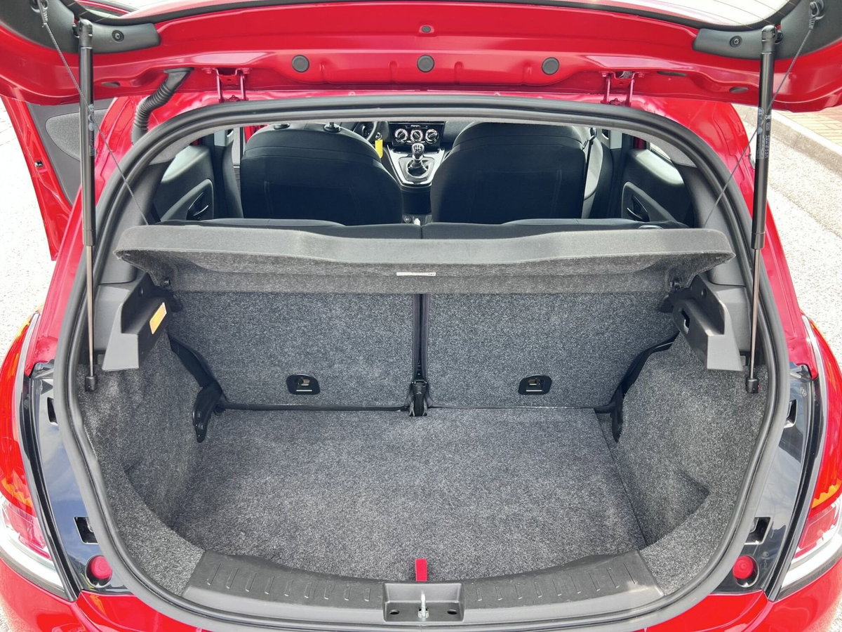 Lancia Ypsilon 1.0 FireFly 5 porte S&S Hybrid Ecochic Silver (9)