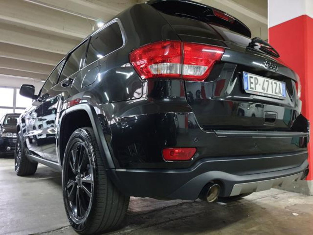 Jeep Grand Cherokee 3.0 CRD 241 CV Limited (17)