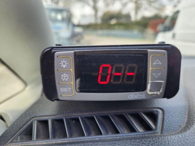 Volkswagen Veicoli Commerciali Caddy 1.4 TGI Kombi (11)