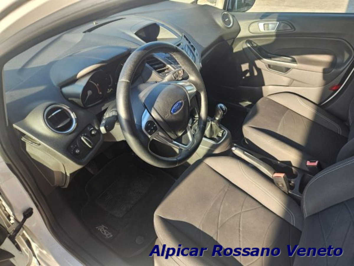 Ford Fiesta 1.5 TDCi 75CV 5 porte (5)