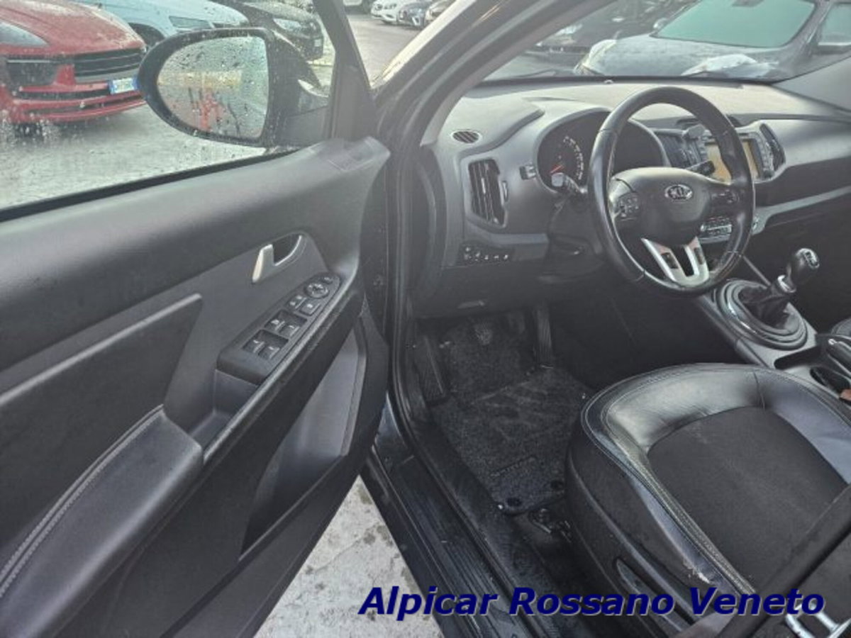Kia Sportage 2.0 CRDI VGT AWD Plus (10)