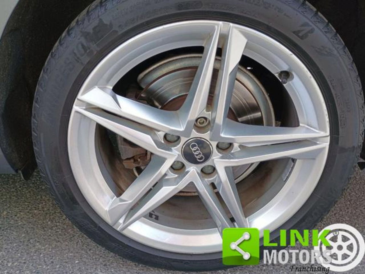 Audi A4 Avant 1.4 TFSI S tronic Business (12)