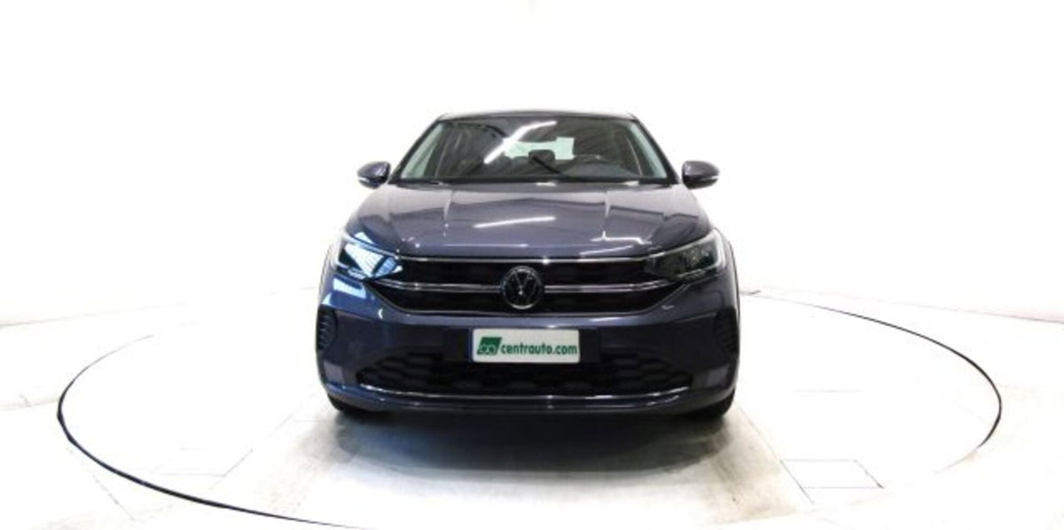 Volkswagen Taigo 1.0 tsi Life 95cv (2)