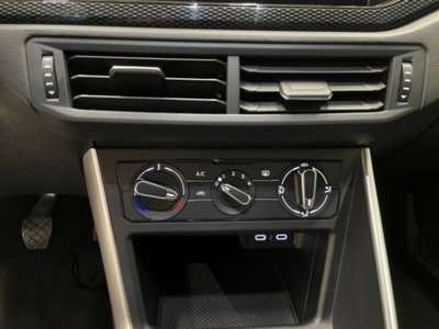 Volkswagen Taigo 1.0 tsi Life 95cv (9)
