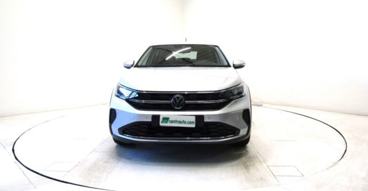 Volkswagen Taigo 1.0 tsi Life 95cv (2)
