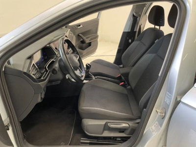 Volkswagen Taigo 1.0 tsi Life 95cv (6)
