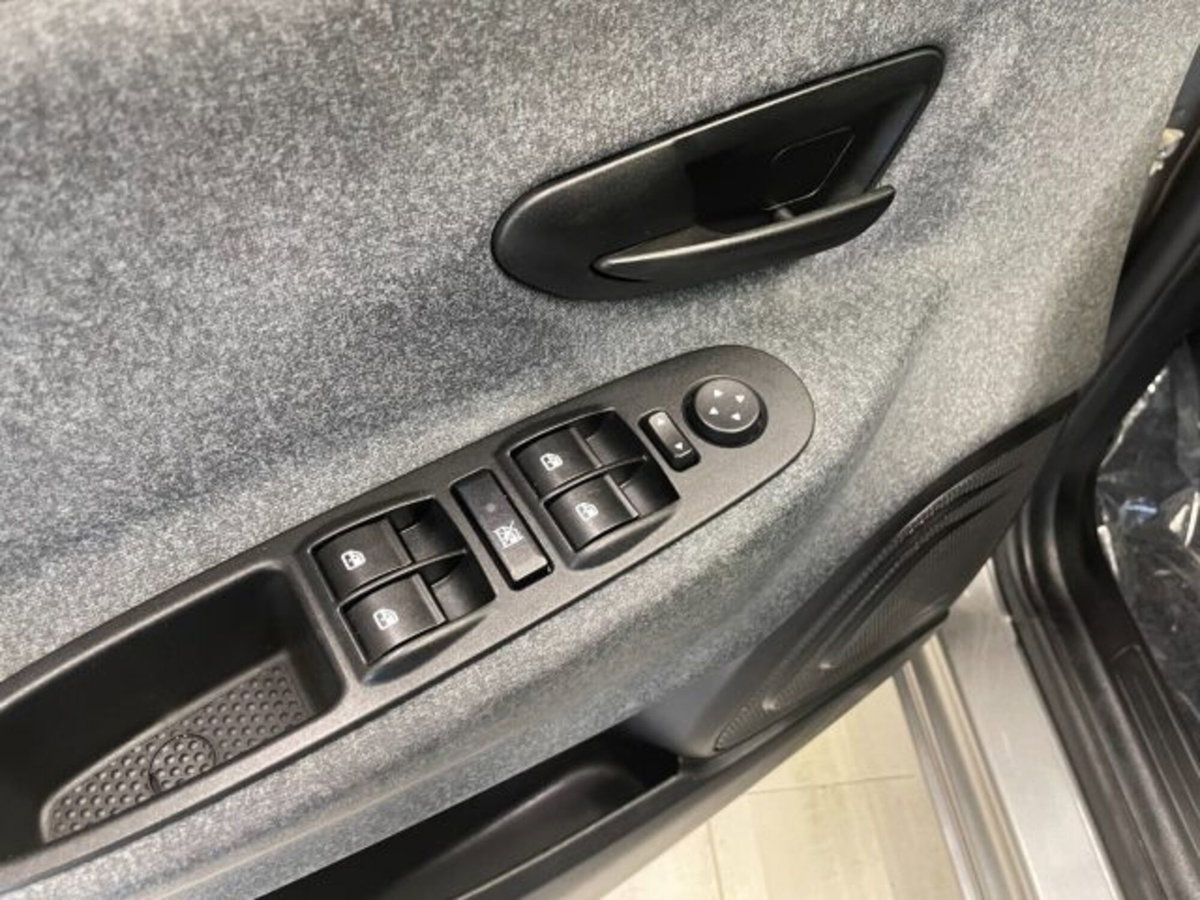 Lancia Ypsilon 1.0 FireFly 5 porte S&S Hybrid Silver Plus (14)