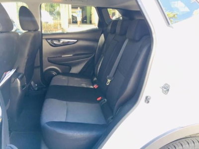 Nissan Qashqai 1.6 dCi 2WD N-Connecta (13)