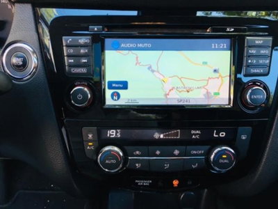 Nissan Qashqai 1.6 dCi 2WD N-Connecta (15)
