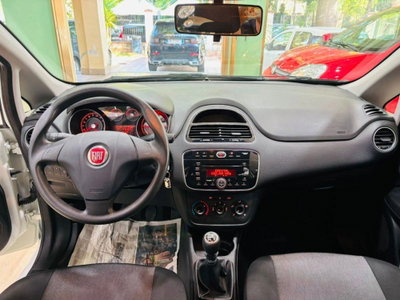 Fiat Punto 1.2 8V 5 porte Street (13)
