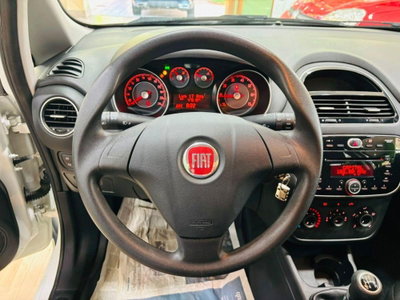 Fiat Punto 1.2 8V 5 porte Street (16)