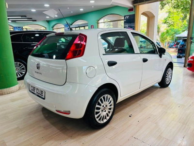 Fiat Punto 1.2 8V 5 porte Street (5)