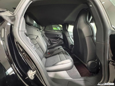 Porsche Taycan Taycan (11)