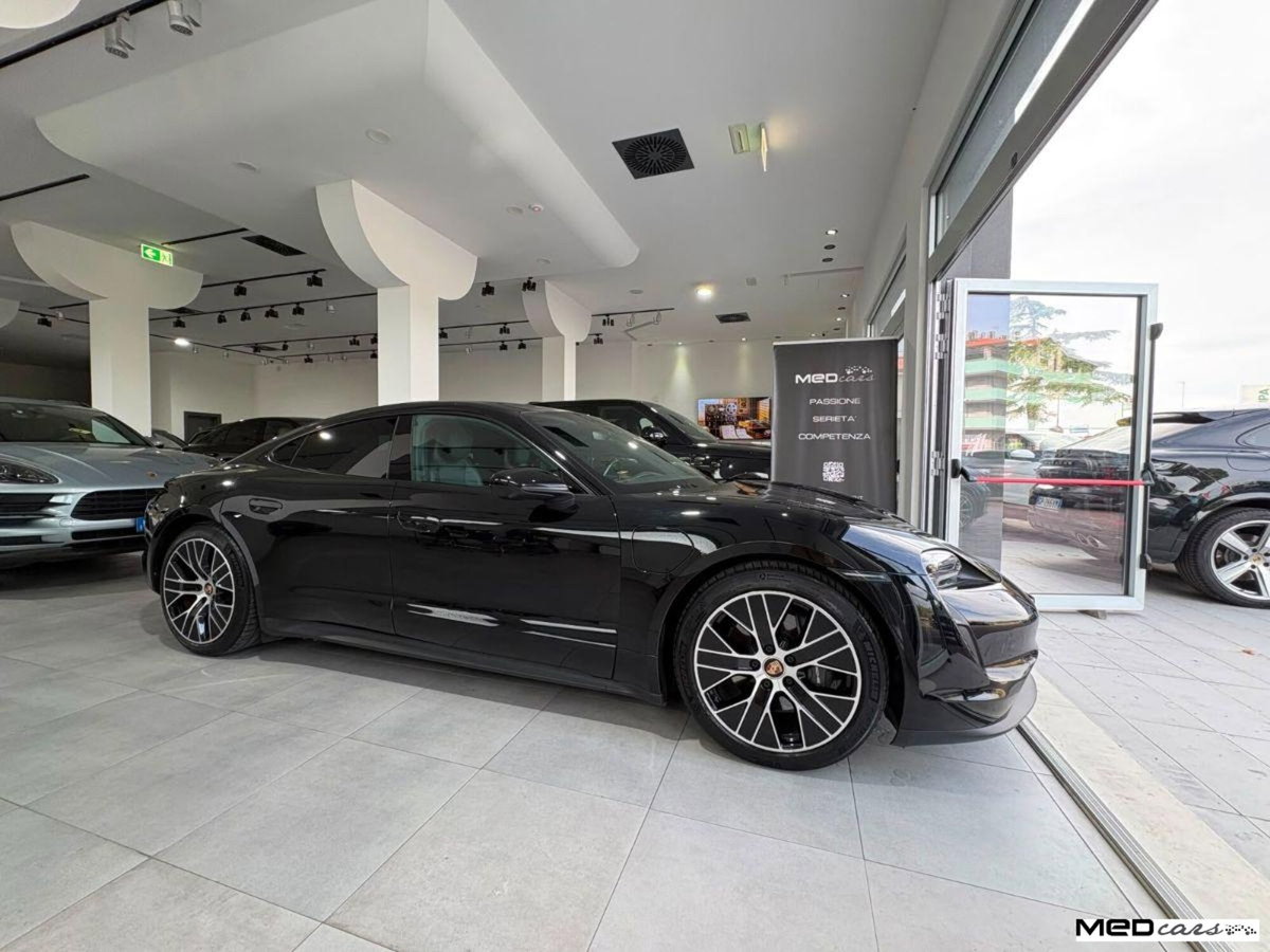 Porsche Taycan Taycan (2)